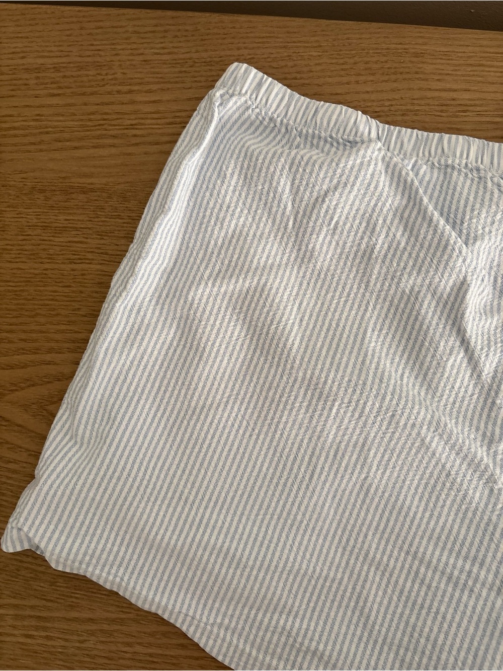 Brandy Melville White & Blue Striped Boxer Shorts - Picture 7 of 7